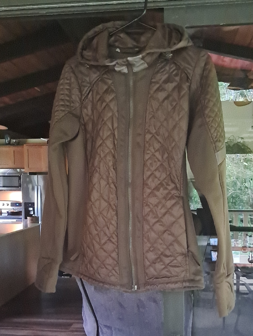 Women's Quilted Hooded Jacket - Olive Green